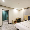 Отель Family Inn Xuchang Railway Station, фото 4