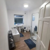 Отель Charming 2-bed House in Swansea, фото 3