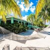Отель Fingertip by Grand Cayman Villas & Condos by Redawning, фото 17
