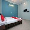 Отель OYO 16150 Suraj Guest House, фото 3