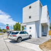 Отель Casa Fico Bianco Modern Brickell Townhouse with Private Pool, фото 1