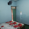 Отель SPOT ON 94177 Dian Asih Rooms, фото 7