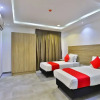 Отель Oyo 312 Manazel Al Karam Furnished Apart, фото 12