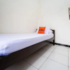 Отель KoolKost Syariah near MRT Lebak Bulus Station, фото 20