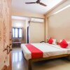 Отель Sri Srinivasa Lodge by OYO Rooms, фото 4