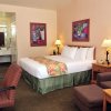 Отель Best Western Lamplighter Inn & Suites At Sdsu, фото 14