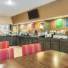 Отель Comfort Inn Warren I-69, фото 20