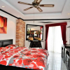 Отель Beach Condo Jomtien Pool View Large Modern 1 Bedroom Kitchen, фото 2