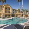 Отель La Quinta Inn & Suites by Wyndham Phoenix Scottsdale в Скотсдейле