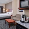 Отель Holiday Inn Express & Suites York, an IHG Hotel, фото 6