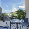 Отель Holyrood Residence - Luxury Apartment With Parking, фото 8