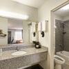 Отель Quality Inn & Suites near Lake Eufaula, фото 38