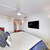 Отель Top-Floor Unit Unit #302 - 2 Br Condo, фото 6