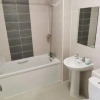 Отель Entire 3 Bedroom House Manchester Free Parking, фото 8
