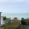 Отель House With One Bedroom In Le Havre With Wonderful Sea View Balcony And Wifi 850 M From The Beach, фото 4