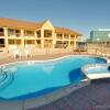 Отель Americas Best Value Inn & Suites Houston Brookhollow NW, фото 14