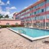 Отель Miami Gardens Inn & Suites, фото 8