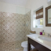 Отель Buccaneer Hill 6 Bedroom Home, фото 9