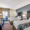 Отель La Quinta Inn & Suites by Wyndham Karnes City - Kenedy, фото 38