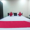 Отель OYO 14648 Queens Casa, фото 6