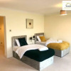 Отель Spacious 3BR Home in Bedford for Big Groups, фото 4