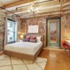 Отель Luxury 2br/2ba Rooftop Apt in CBD by Domio, фото 5