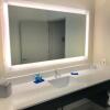 Отель Holiday Inn Express Hotel & Suites Tracy, an IHG Hotel, фото 8