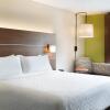 Отель Holiday Inn Express And Suites Parsons, фото 18