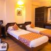 Отель OYO Premium Paltan Bazar, фото 6