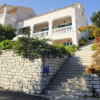 Отель Spiros Walk to Beach Sea Views A C Wifi Car Not Required - 3427, фото 1