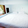 Отель Hug Bed and Breakfast - Hostel, фото 5