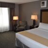 Отель Holiday Inn Hotel & Suites East Peoria, an IHG Hotel, фото 7