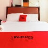 Отель RedDoorz near Robinsons North Tacloban, фото 13