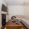 Отель 3 Bedroom House In Central Wimbledon, фото 16