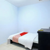 Отель OYO 90863 Omah Kost Syariah, фото 4