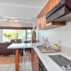 Отель Mouille Point Mountain View 2 Bedroom, фото 5