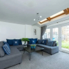 Отель GuestReady - Family Home in Salford, фото 14