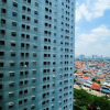 Отель Spacious Studio Room at Green Pramuka Apartment, фото 21
