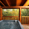 Отель Little Chateau - One Bedroom Cabin, фото 14