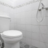 Отель RedDoorz Plus near Hartono Mall, фото 11