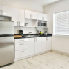 Отель Sirena Suites Miami Beach, фото 2