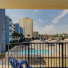Отель Amazing condo on the whites sands of Gulf Shores with outdoor pool, фото 16