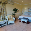 Отель Roosboom Luxury Studio - With Sea View and Kitchen, Ideal for 2 Guests, Capetown, фото 6