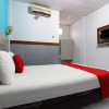 Отель RedDoorz Plus Syariah near Lempuyangan Station 3, фото 4