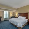Отель Hampton Inn & Suites Downtown Owensboro/Waterfront, фото 5