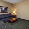 Отель Redwood Inn & Suites - Grande Prairie, фото 2