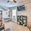 Отель Cozy Galveston Apartment - Walk to Beach & Dining, фото 11