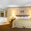 Отель Quality Inn Windsor Locks, фото 7