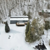 Отель Quiet Spaciou Gorgeous Lakefront Cottage, фото 14