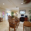Отель @ Marbella Lane Mountain View Studio, steps from Wakiki Beach, фото 2